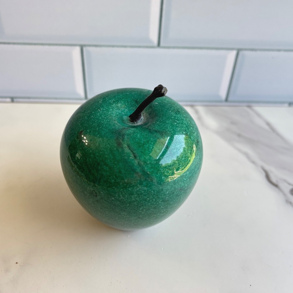 Vintage Green Marble Apple Paperweight Solid Stone Desk Decor with Stem Boxed - Picture 2 of 7